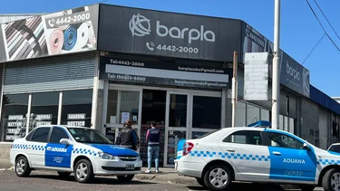 Aduana frenó "megacautelar" para importar ropa por U$S128 millones